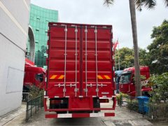 Dongfeng Liuzhou Chenglong H5 320 hp 6X2 9.7 m - фото 4