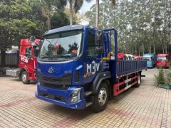 Dongfeng Liuzhou Chenglong M3V 240 hp 4X2 6.8 m - фото 1