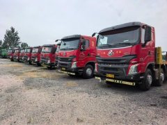 Dongfeng Liuzhou Chenglong H7 400 hp 8X4 8.2 m - фото 3