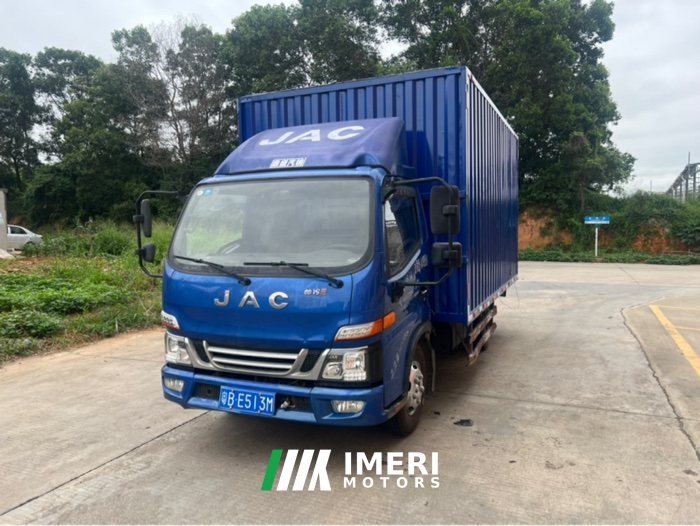 JAC Shuailing E 132 hp 4X2 4.15 m - грузовик из Китая
