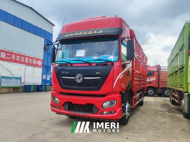 Dongfeng Tianjin KR PLUS 290 hp 4X2 6.8 m - грузовик из Китая