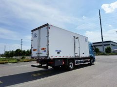 Foton Auman Galaxy 3 350 hp 4X2 6.8 m - фото 7