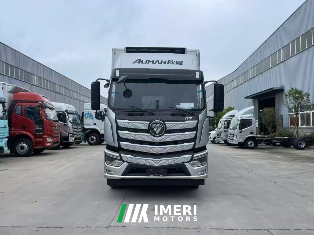 Foton Auman 330 hp 4X2 6.8 m - грузовик из Китая