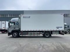 Foton Auman 330 hp 4X2 6.8 m - фото 6