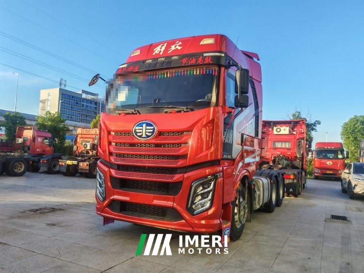 2023 FAW Jiefang J6V 560 hp 6X4