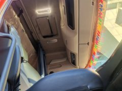 FAW Jiefang J6V 560 hp 6X4 - фото 7