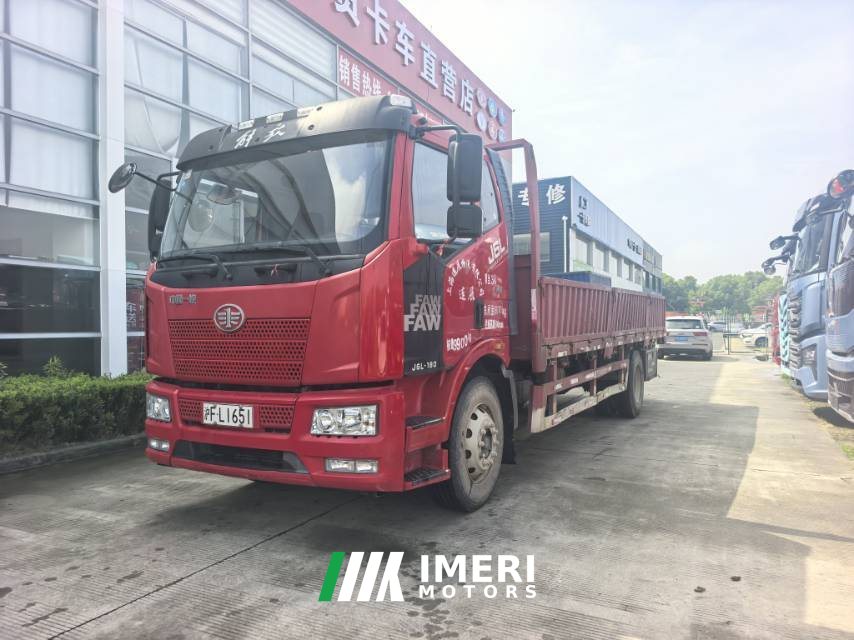 FAW Jiefang J6L 180 hp 4X2 6.8 m - грузовик из Китая