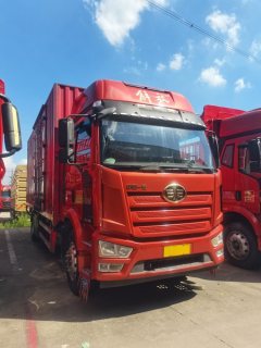 FAW Jiefang J6L 260 hp 4X2 6.8 m - фото 3