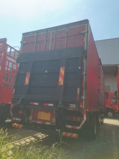 FAW Jiefang J6L 260 hp 4X2 6.8 m - фото 9