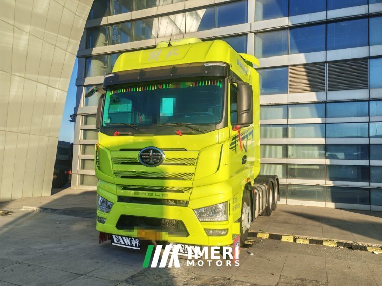 FAW Jiefang J7 564 hp 6X4 - грузовик из Китая
