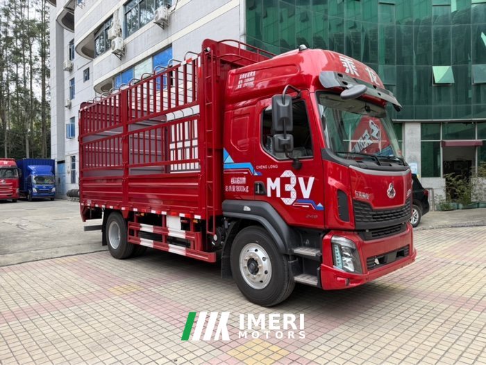 2026 Dongfeng Liuzhou Chenglong M3V 240 hp 4X2 5.2 m