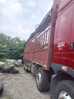 Dongfeng Liuzhou Chenglong H7 460 hp 8X4 9.47 m - фото 4