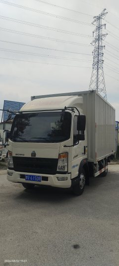 SINOTRUK HOWO Light Duty Truck Dream Chaser 140 hp 4X2 4.15 m - фото 1