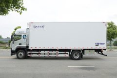Foton Auman 330 hp 4X2 7.8 m - фото 9