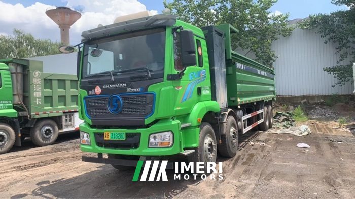 Shacman Delong New M3000 8X4 8 m - грузовик из Китая
