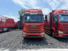 FAW Jiefang J6L 240 hp 4X2 6.75 m - фото 4