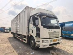 FAW Jiefang J6L 220 hp 4X2 9.7 m - фото 2