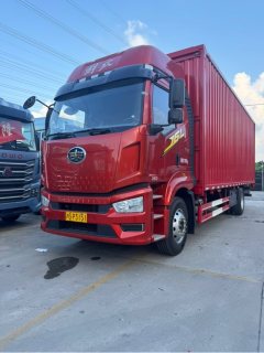 FAW Jiefang J6L 260 hp 4X2 8.2 m - фото 2