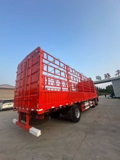 Sinotruk Sitrak G7H 350 hp 6X2 9.6 m - фото 8
