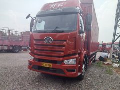 FAW Jiefang J6L 260 hp 4X2 7.8 m - фото 1