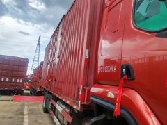 Dongfeng Liuzhou Chenglong H5 220 hp 4X2 7.8 m - фото 5