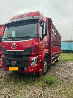 Dongfeng Liuzhou Chenglong H5 290 hp 4X2 6.8 m - фото 1