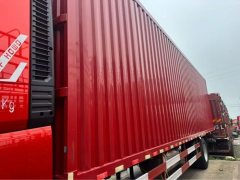 Sinotruk HOWO Max 290 hp 4X2 9.6 m - фото 6