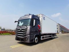 Foton Auman GTL Xingyi Edition 380 hp 4X2 7.8 m - фото 1