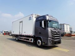 Foton Auman GTL Xingyi Edition 380 hp 4X2 7.8 m - фото 3