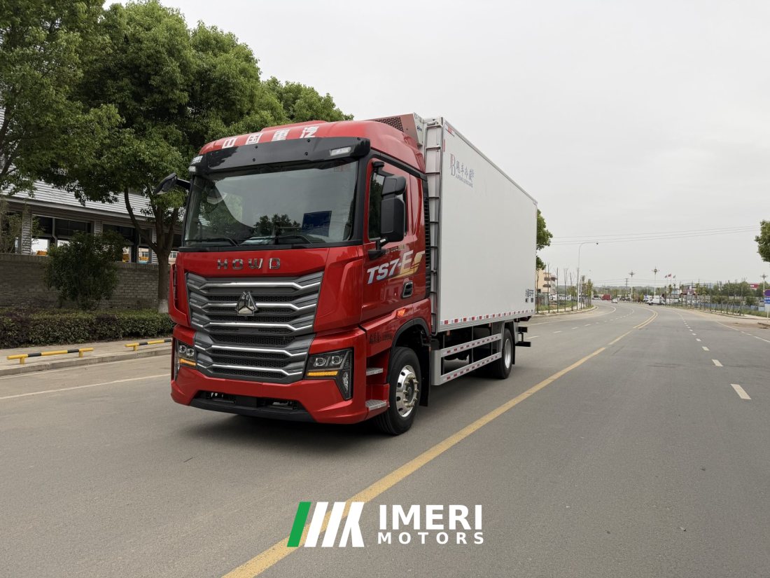 Sinotruk HOWO TS7 350 hp 4X2 6.8 m - грузовик из Китая