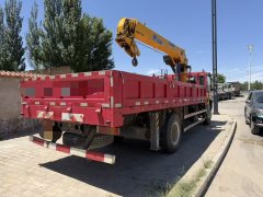 Dongfeng Huashen DV3 200 hp 4X2 6.1 m - фото 3
