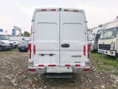 Iveco Daily 122 hp 4X2 3.36 m - фото 4