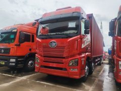 FAW Jiefang JH6 320 hp 6X2 9.4 m - фото 1