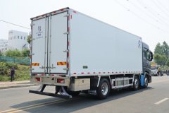 Foton Auman 7 520 hp 6X2 7.8 m - фото 6