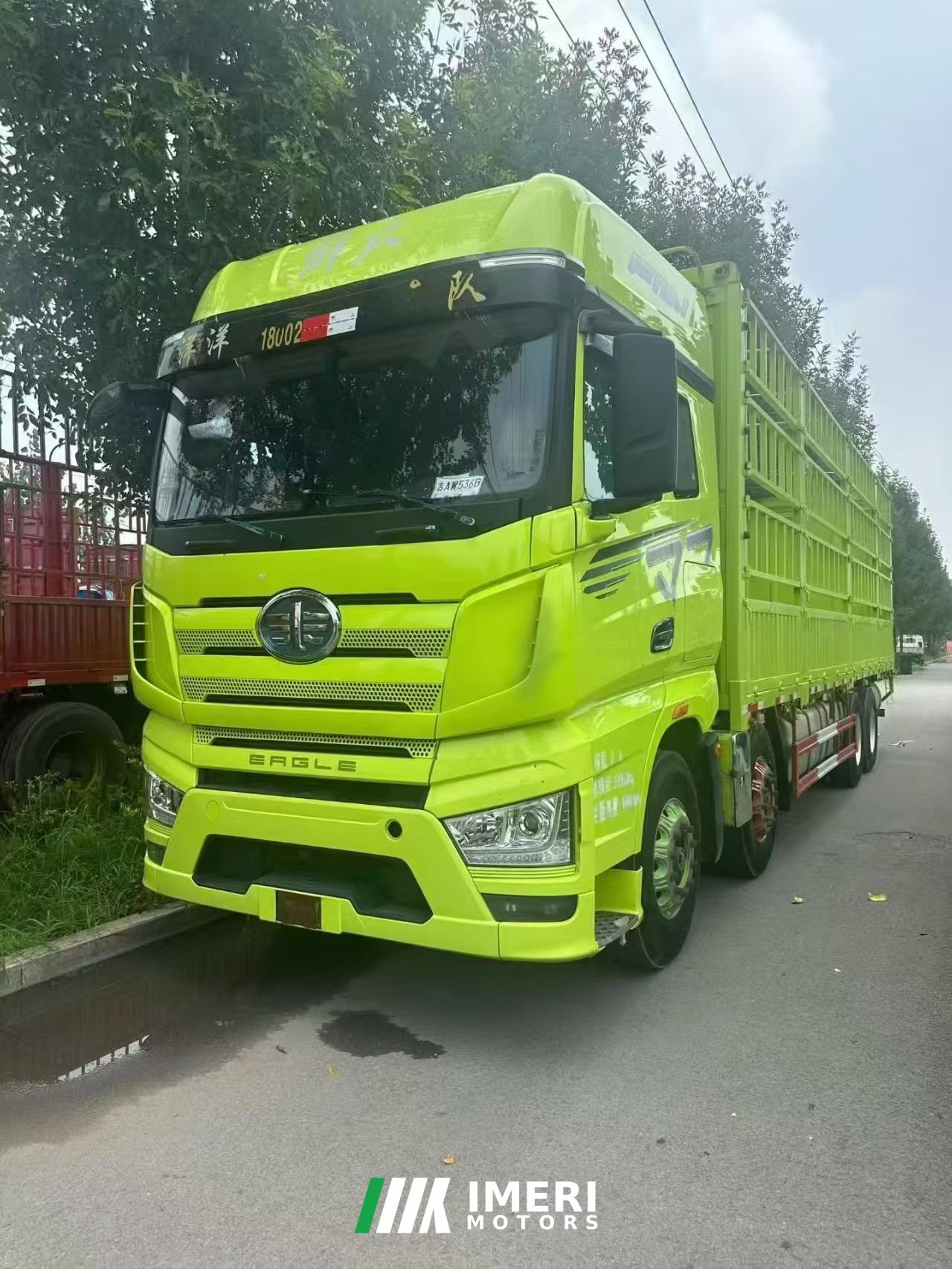 2022 FAW Jiefang J7 560 hp 8X4 9.4 m