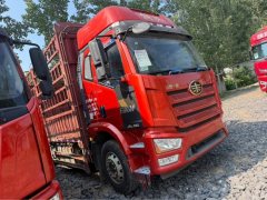 FAW Jiefang J6L 260 hp 4X2 6.75 m - фото 3