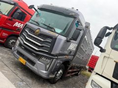 Sinotruk HOWO Max 290 hp 4X2 6.75 m - фото 1