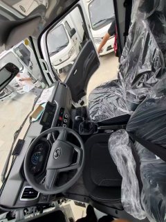 SAIC Yuejin S 116 hp 4X2 3.26 m - фото 7