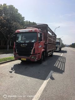 JAC Gallop GAC Higer K5 220 hp 4X2 6.77 m - фото 1