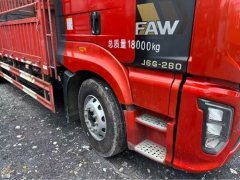 FAW Jiefang J6G 280 hp 4X2 6.75 m - фото 3