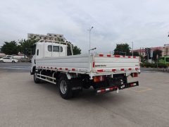 Qingling Isuzu KV100 131 hp 4X2 4.21 m - фото 9
