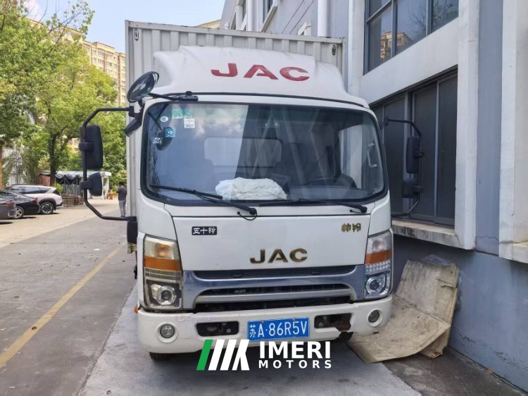 JAC Shuailing Q6 120 hp 4X2 4.12 m - грузовик из Китая