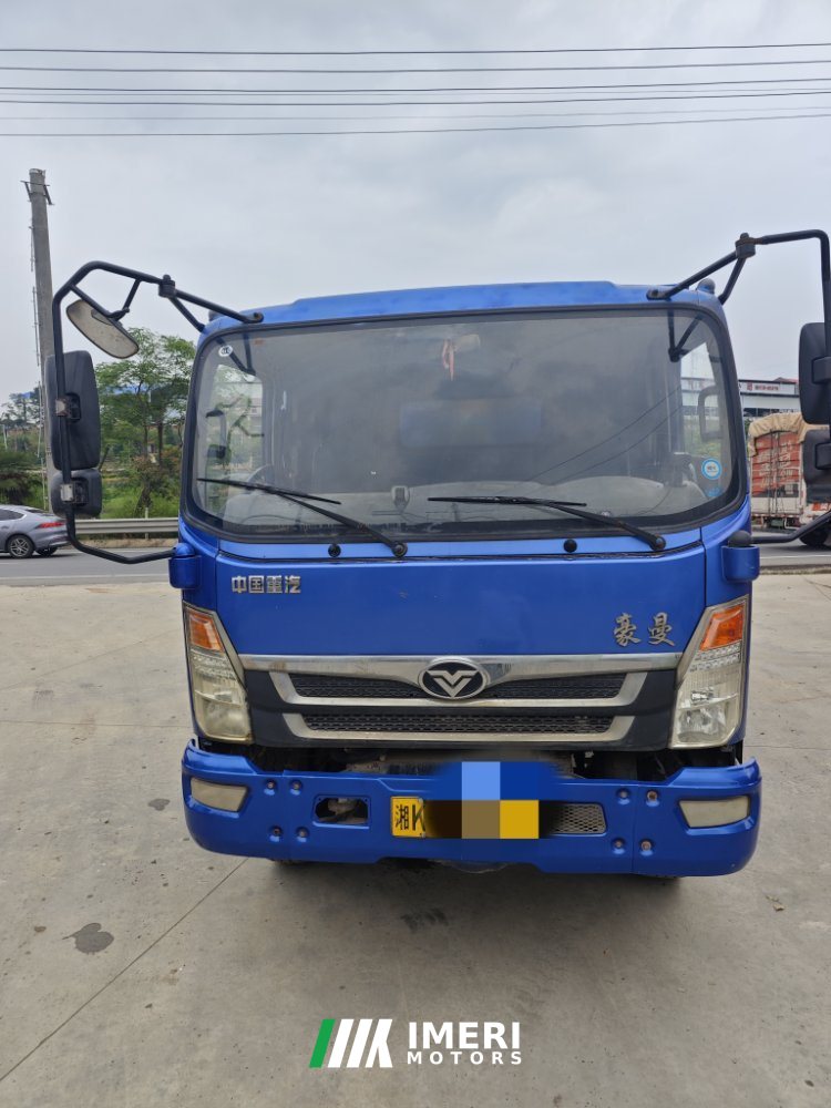 MAN Pioneer 185 hp 6X2 4.7 m - грузовик из Китая