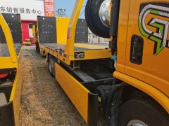 Shacman Delong G300 163 hp 4X2 6 m - фото 4