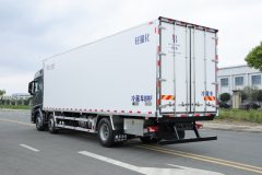 Foton Auman 5 400 hp 6X2 9.35 m - фото 4