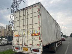 Dongfeng Liuzhou Chenglong H5 240 hp 4X2 9.7 m - фото 4