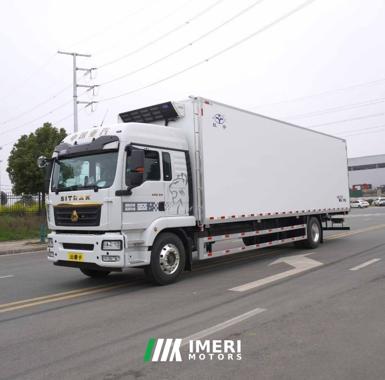 2025 Sinotruk Sitrak G5S 330 hp 4X2 9.45 m
