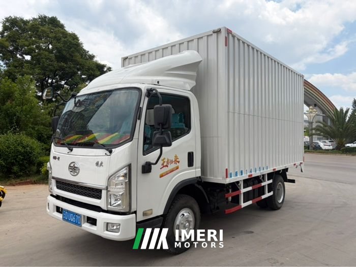 FAW Jiefang 156 hp 4X2 3.79 m - грузовик из Китая