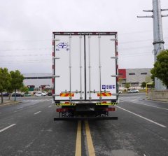 Sinotruk HOWO TS7 330 hp 4X2 9.5 m - фото 7