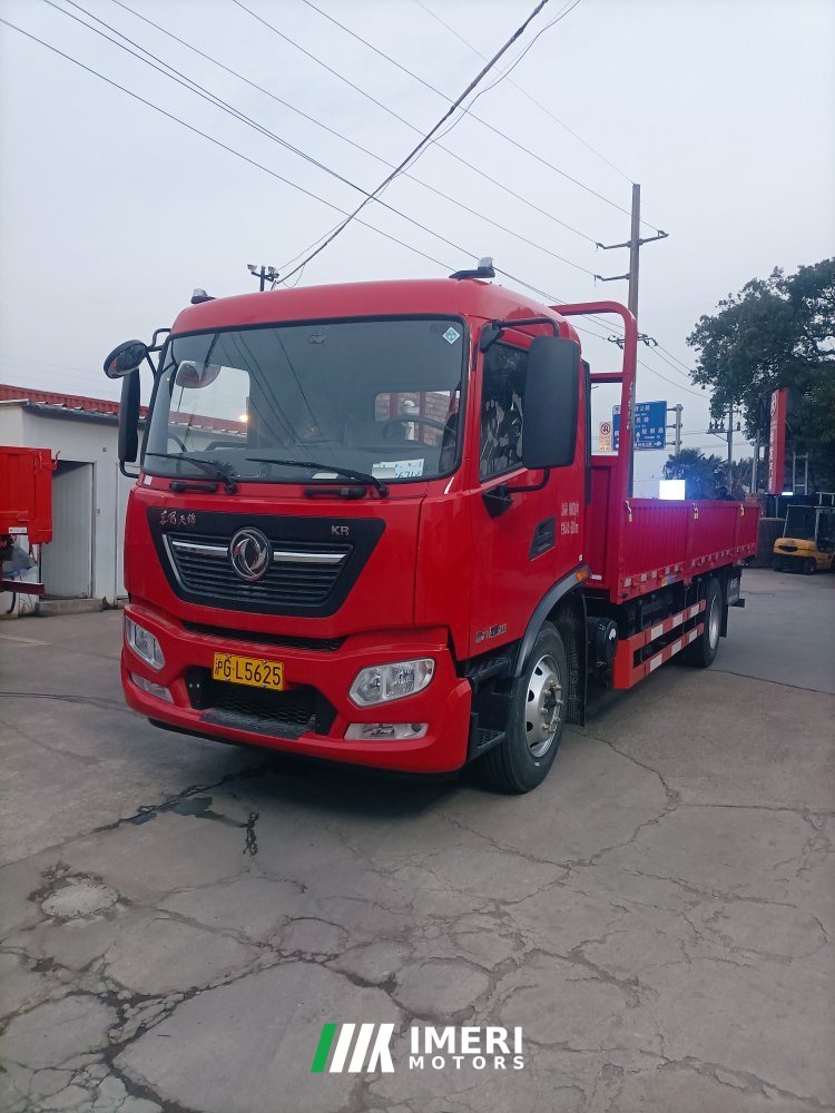 Dongfeng Tianjin KR 240 hp 4X2 6.8 m - грузовик из Китая